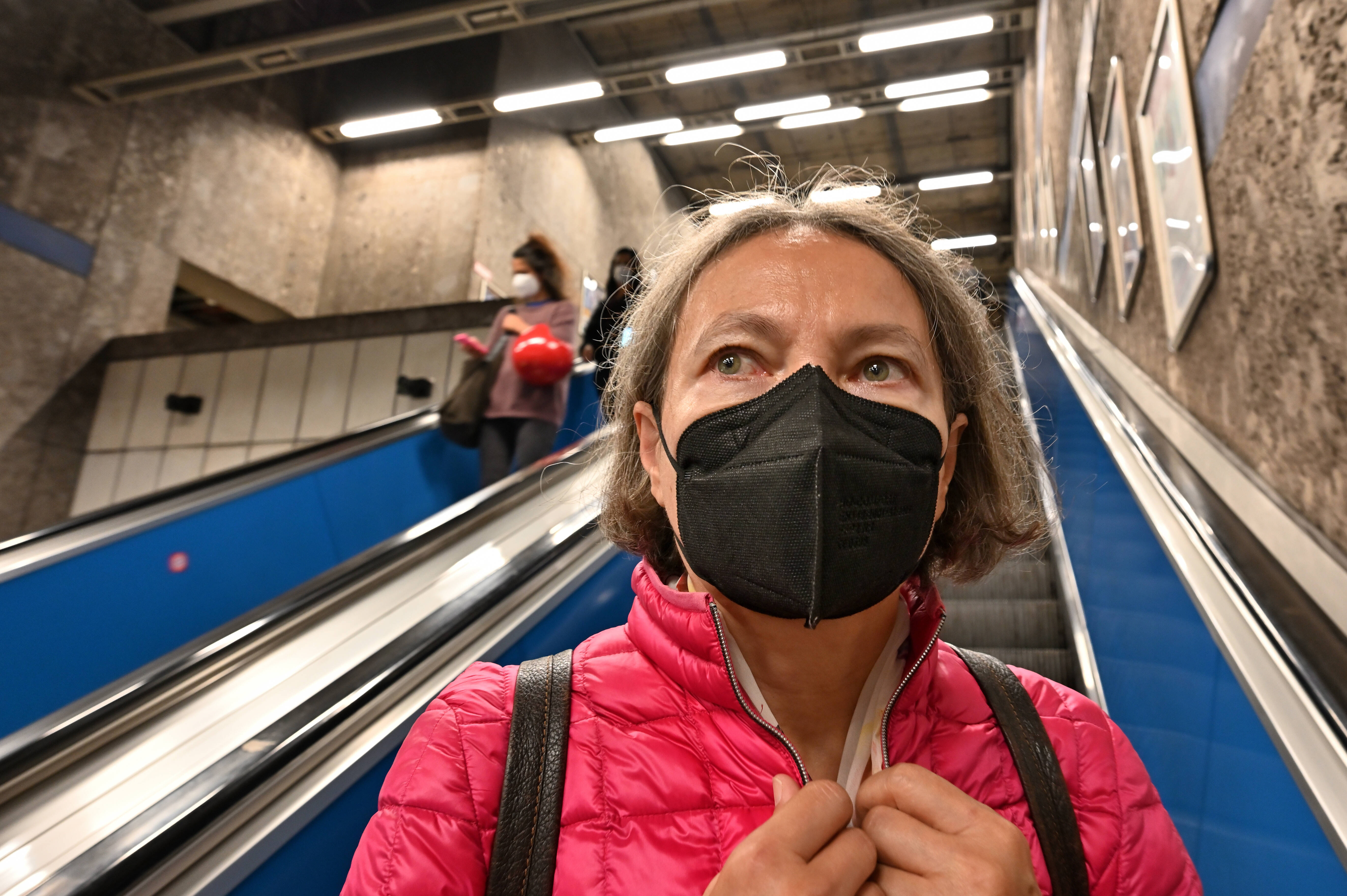 Corona-Mutation auf dem Vormarsch! Ansteckender als Delta - auch England warnt, gibt es einen Corona-Winter?