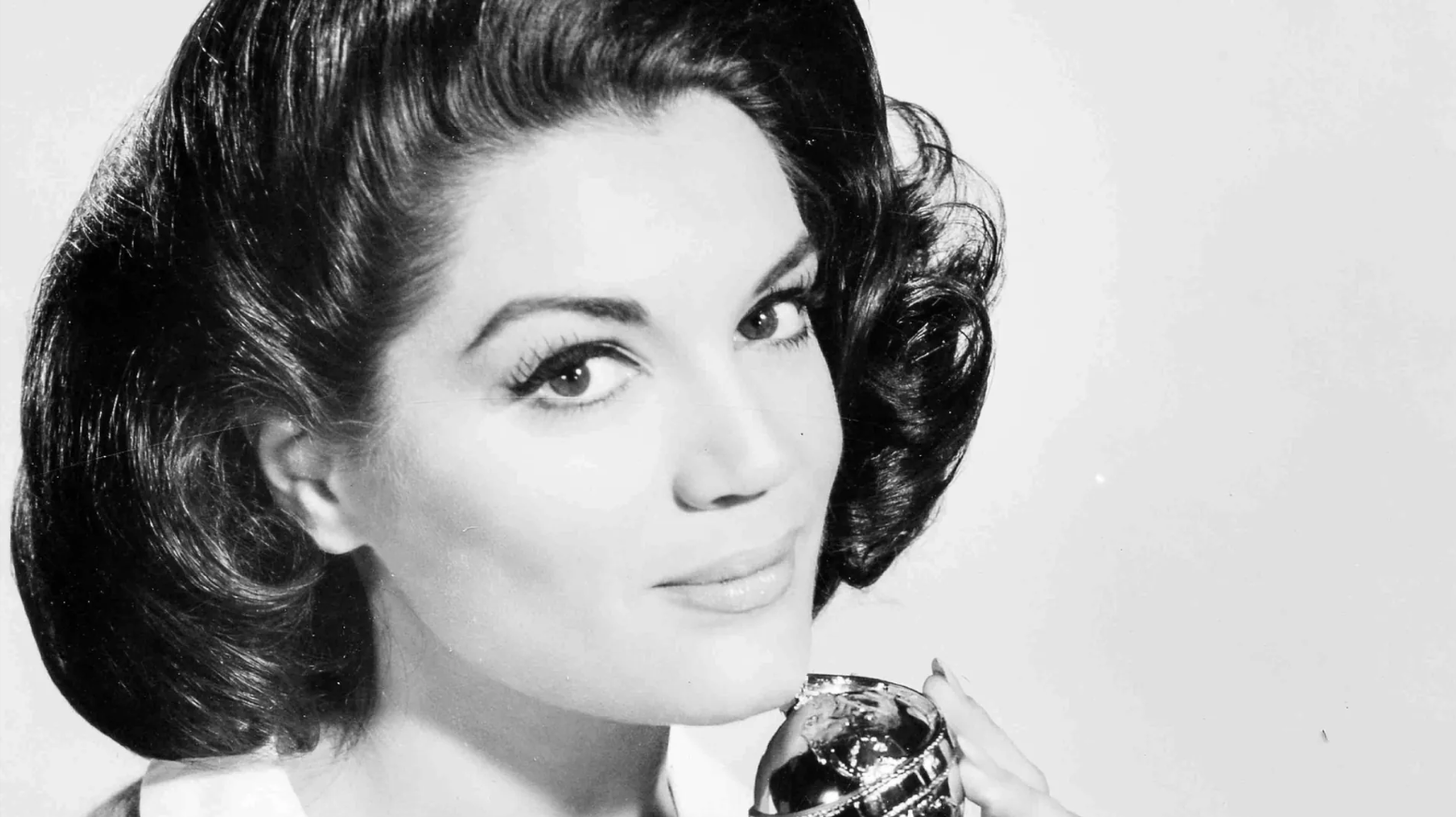 Deutsche Schlager-Ikone ist tot! Die Stimme einer ganzen Generation ist verstummt!