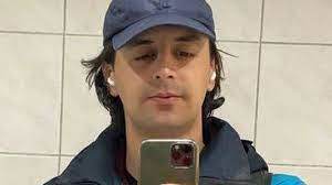 Polizei warnt die Bevölkerung! Mörder nach Bluttat auf der Flucht! Sprechen Sie diesen Mann nicht an