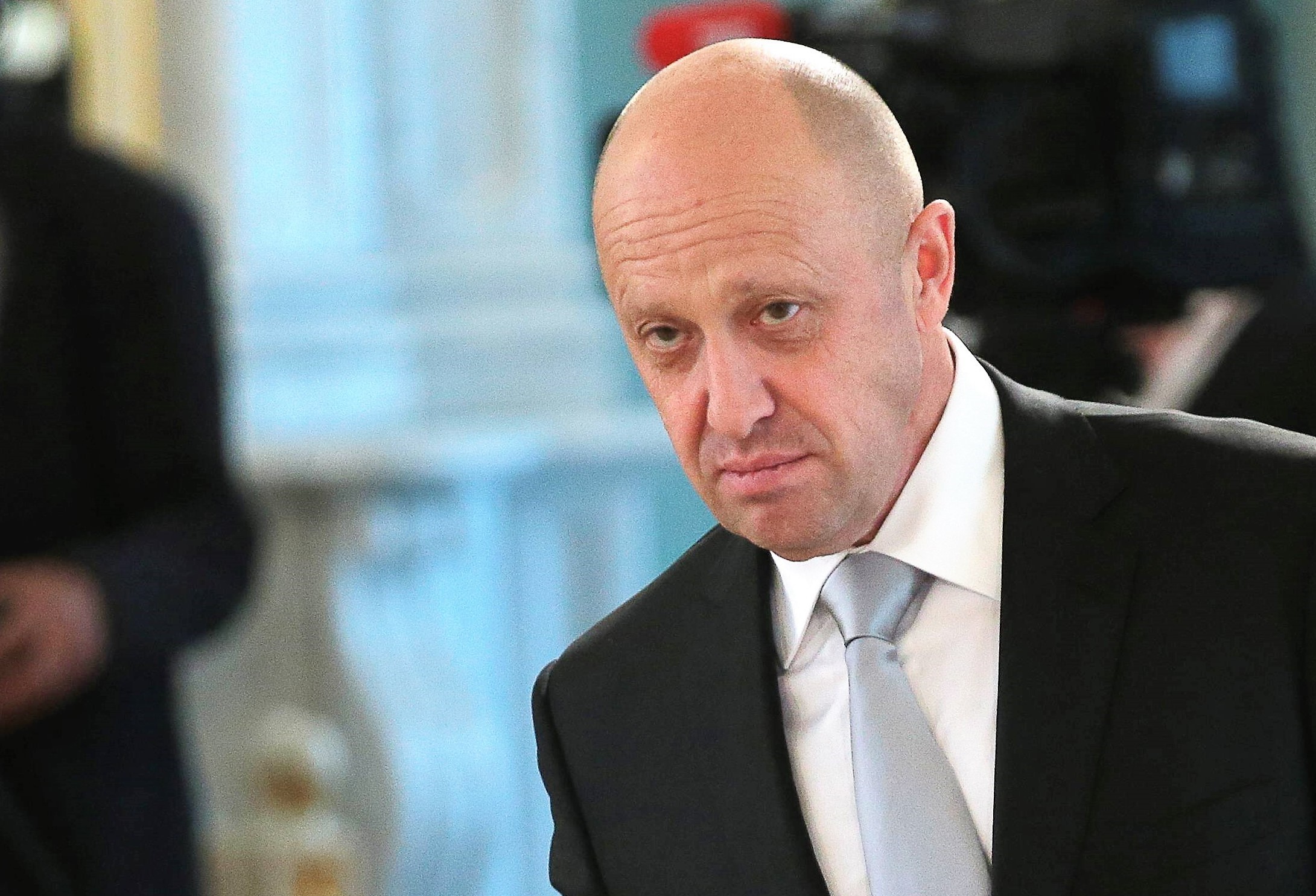 Menschenfutter! Wagner-Söldner rekrutieren jetzt Gefängnis-Insassen aus Weißrussland - es ist egal woher - Hauptsache Masse!