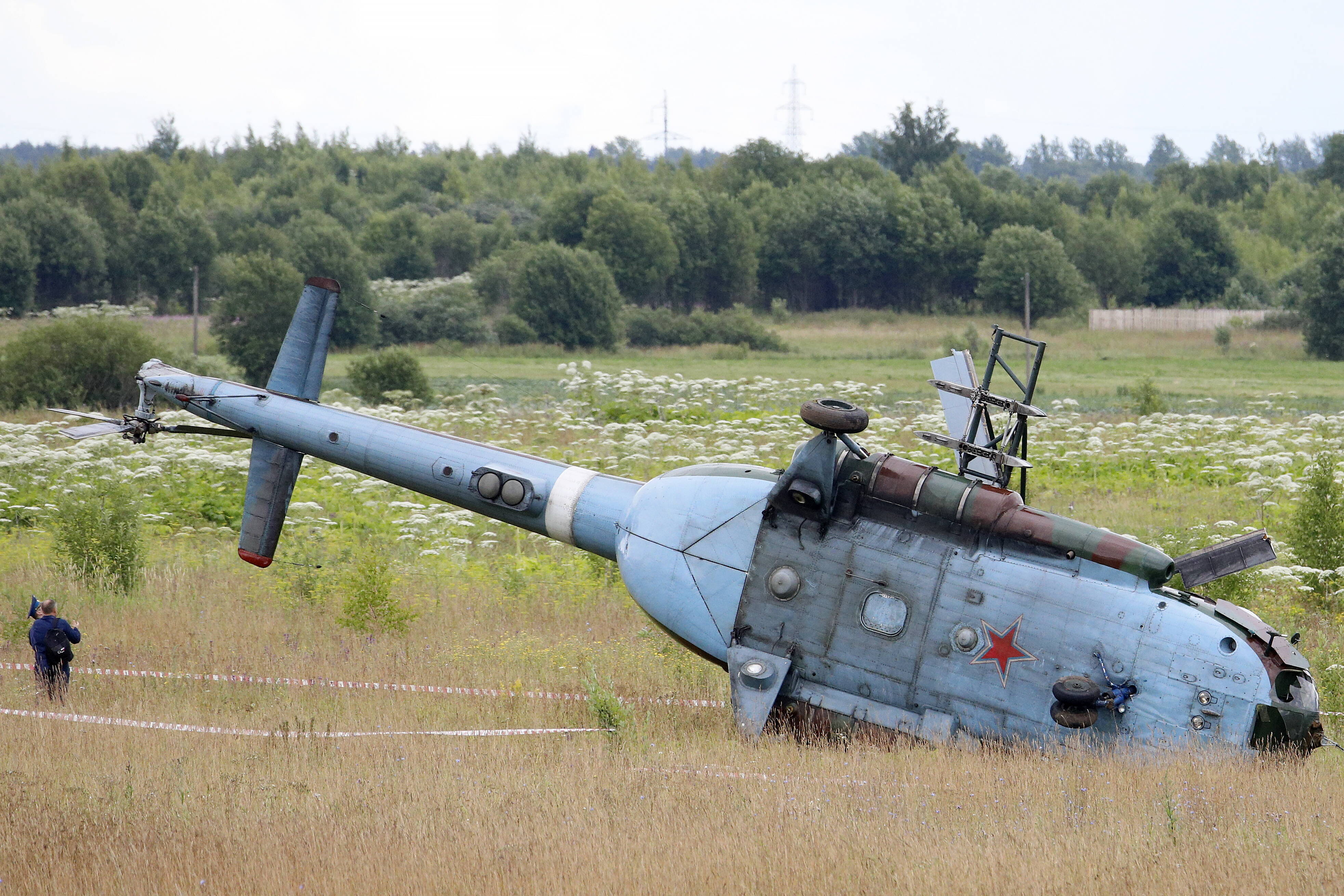 Russischer Regierungshubschrauber abgestürzt - war Putin an Bord? Absturz nahe Moskau!