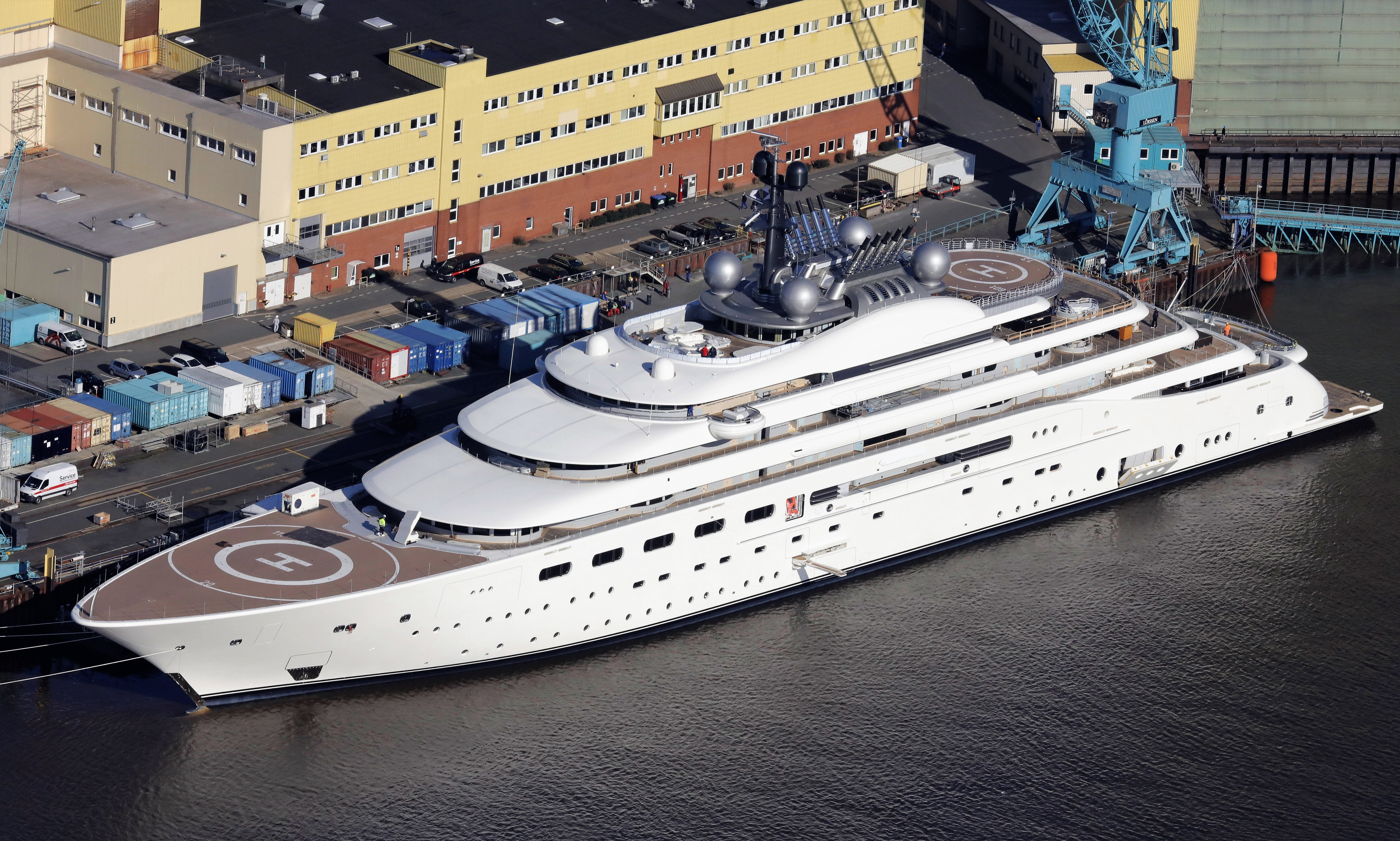 Spekulationen um Wladimir Putin - Lebt er auf einem luxuriösen Anwesen mit seiner Geliebten?