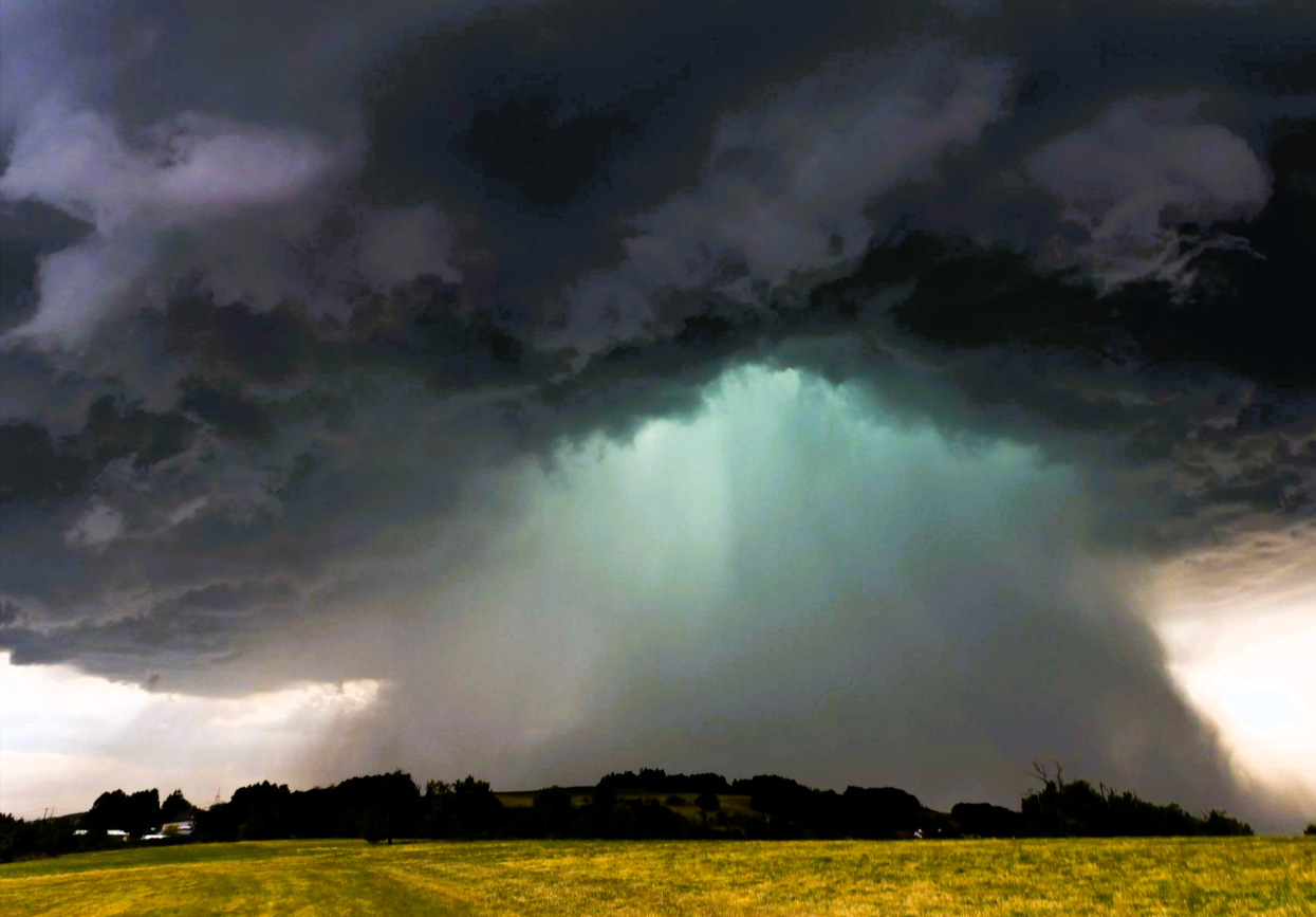 Unwetter-Alarm! 100l Regen und Überflutungen in Deutschland möglich! Sturm bringt Wetterchaos!