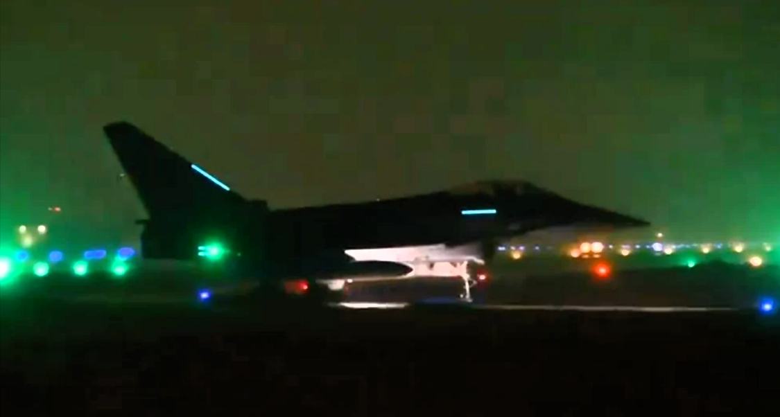 Eurofighter steigen zu Alarmstart auf - Kampfjets über mehreren Bundesländern gesichtet!