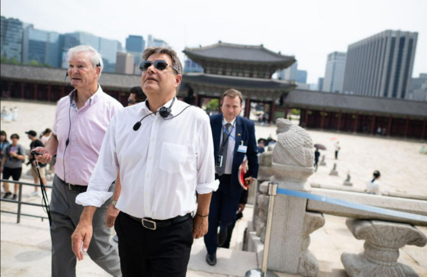 Schüsse bei Habeck-Besuch! Robert Habeck an Nordkorea-Grenze - Plötzlich fallen Schüsse!