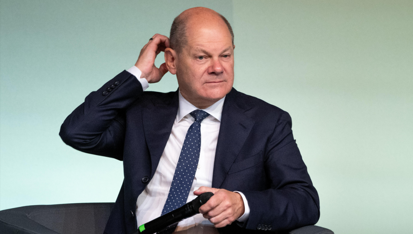 Baerbock verhindert Abschiebung! Baerbock sagt Nein zu Abschiebeplänen von Kanzler Scholz