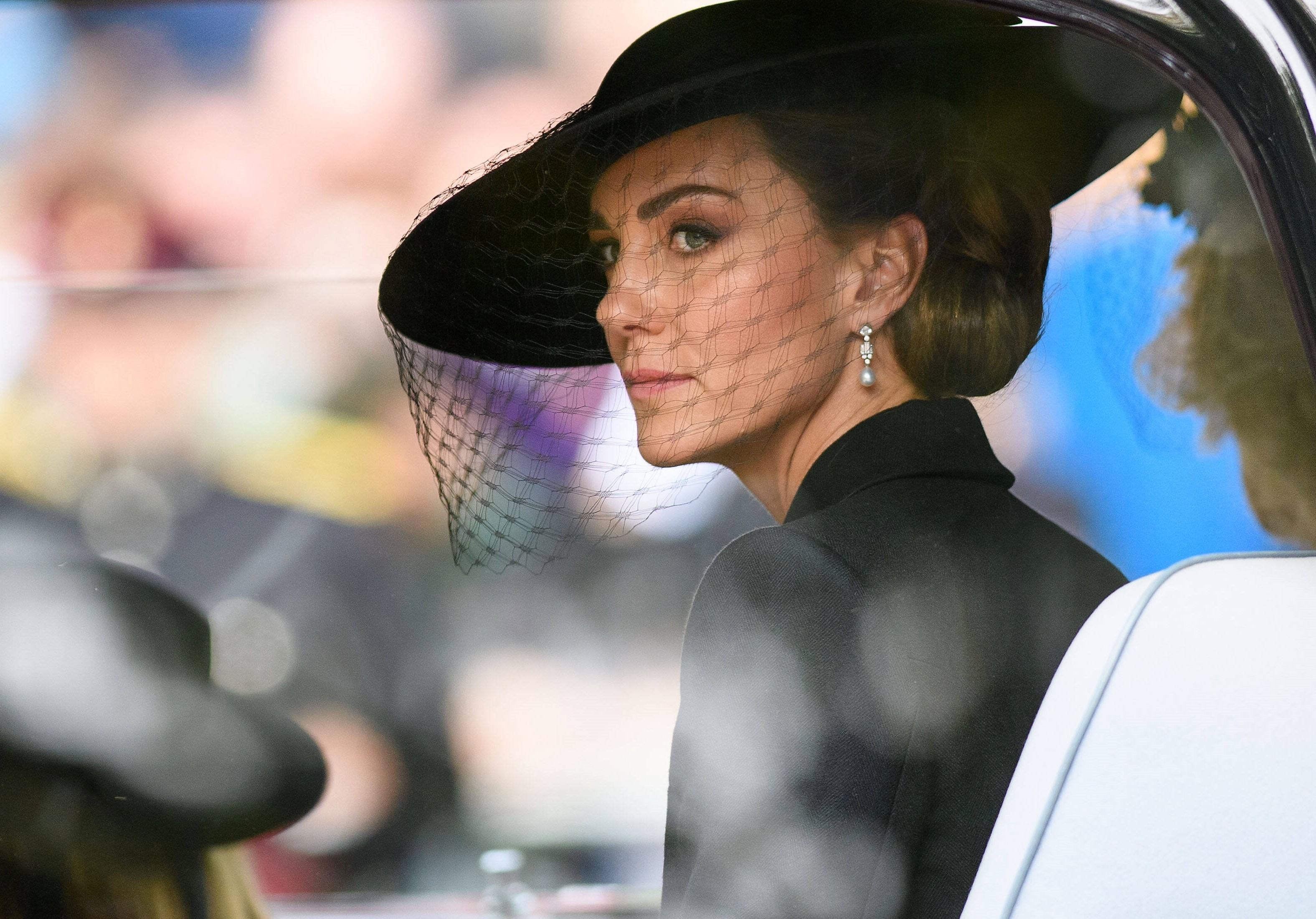 Queen Camilla Loses Patience with Princess Kate on Live TV! Was Jealousy the Real Cause?